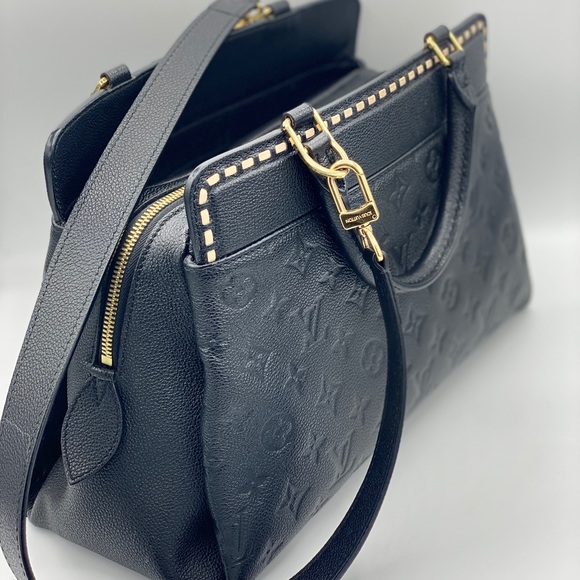 LOUIS VUITTON VOSGES MM BAG - Picture 9 of 9